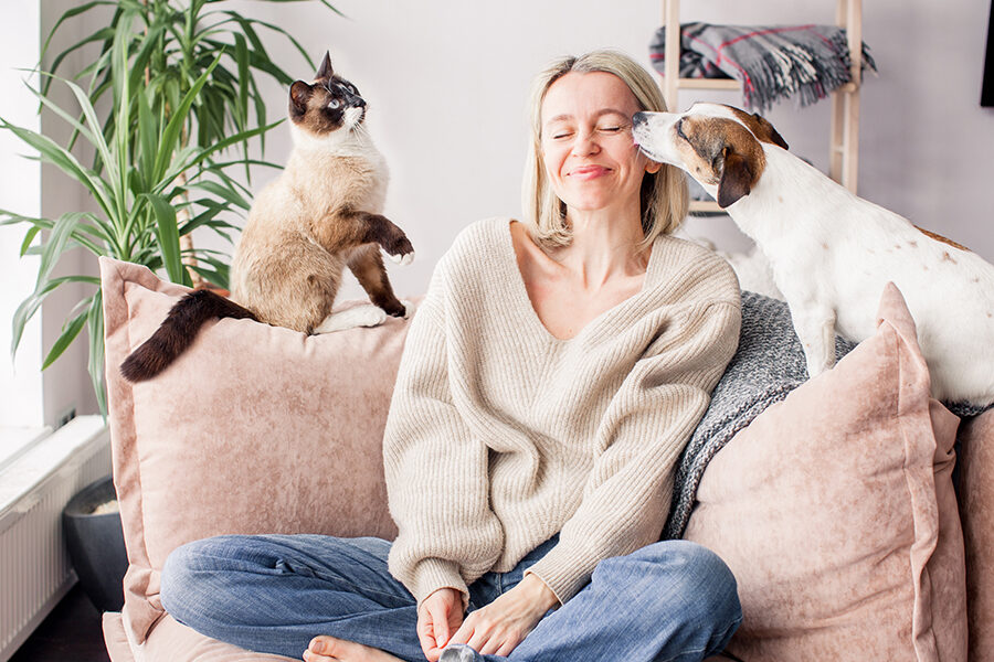 5 Simple Tricks to Create a More Conscious Connection with Your Pets